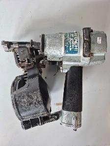 Hitachi NV45MB2 Coil Nailer (31934128)