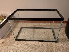 10-gallon Fish Tank/Aquarium