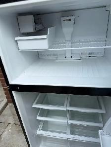 NICE WHIRLPOOL COLD FRIDGE - Photo 3