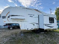 2012 Flagstaff 5th Wheel - Photo 4
