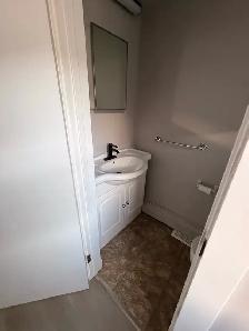 Private room with ensuite for rent - Photo 4