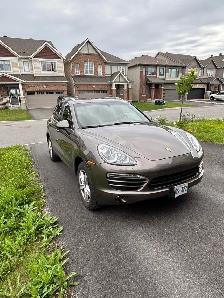 CLEAN PORSCHE CAYENNE FOR SALE