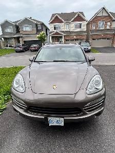 CLEAN PORSCHE CAYENNE FOR SALE - Photo 6