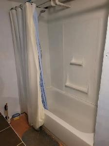 Furnished room for rent in the basement of duplex in NDG - Photo 6