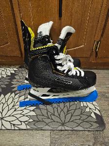 hockey skates