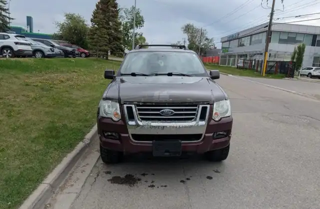 Ford Explorer Sport Trac