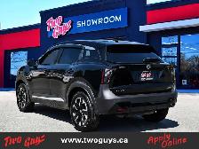 2025 Nissan Kicks SV AWD | Htd Cloth | Remote Start | Clean CF | - Photo 4