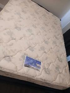 Queen size bed
