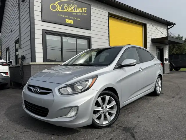 2012 Hyundai Accent GLS