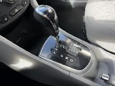 2012 Hyundai Accent GLS - Photo 16