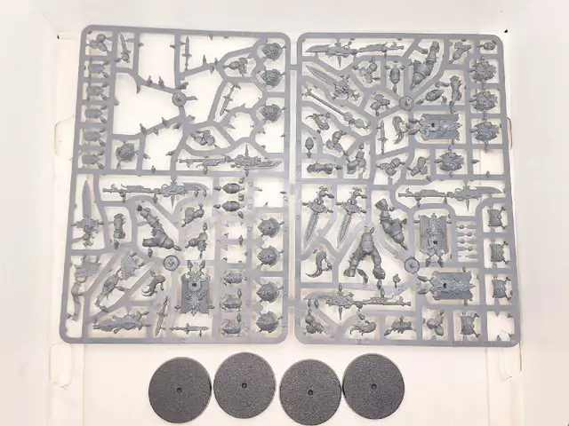 Warhammer 40k 4 NoS Adeptus Custodes Custodian Guards