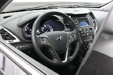 2017 Hyundai Santa Fe SE Leather, Sunroof, Heated Seats/Wheel, B - Photo 6