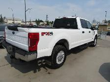 2022 Ford Super Duty F-350 SRW XLT 4WD Crew Cab 8 Foot Box|Diese - Photo 6