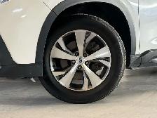 2023 Subaru Ascent No Accidents l Touring l AWD l 8 Passanger l - Photo 3
