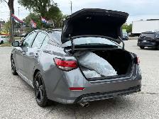 2023 Nissan Sentra SR Premium l Nissan Warranty l LOW KM l FWD l - Photo 11