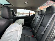 2023 Nissan Sentra SR Premium l Nissan Warranty l LOW KM l FWD l - Photo 13