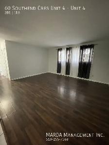 SPACIOUS 2 BED/1BATH UNIT AT SOUTHEND MEWS IN CHATHAM   HYDRO - Photo 4