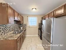 SPACIOUS 3 BED/2 BATH HOME IN RIVERSIDE   HYDRO & WATER! - Photo 9