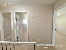 SPACIOUS 3 BED/2 BATH HOME IN RIVERSIDE   HYDRO & WATER! - Photo 23