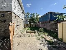 SPACIOUS 3 BED/2 BATH HOME IN RIVERSIDE   HYDRO & WATER! - Photo 38