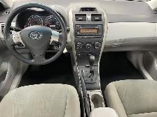 Toyota Corolla CE 2013 - Photo 10