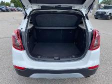 2017 Buick Encore ESSENCE, AWD, CLEAN CARFAX, GOOD MILEAGE, LEAT - Photo 22