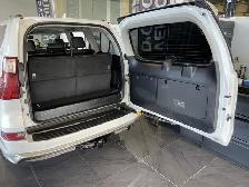 2017 Lexus GX 460 - Photo 8