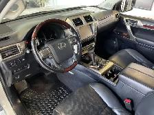 2017 Lexus GX 460 - Photo 17