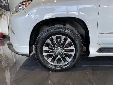 2017 Lexus GX 460 - Photo 39