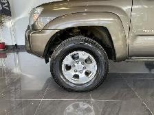 2012 Toyota Tacoma - Photo 24