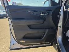 2021 Honda Pilot Touring 7-Passenger - Photo 17