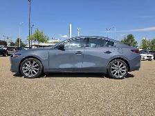 2025 Mazda Mazda3 GT - Photo 3