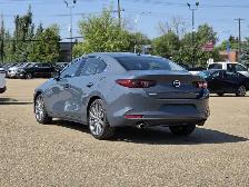2025 Mazda Mazda3 GT - Photo 4