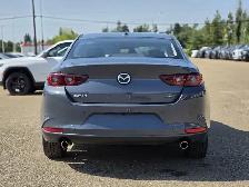 2025 Mazda Mazda3 GT - Photo 5
