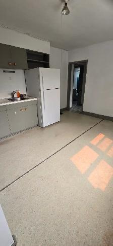 one Bedroom one Bathroom 2nd floor Suite $1400 - Photo 6