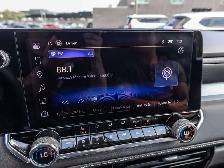 2024 Chevrolet Colorado LT - Photo 22