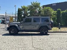 2021 Jeep Wrangler Unlimited Sahara 4xE 4dr 4x4 Automatic PHEV - Photo 6