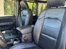2021 Jeep Wrangler Unlimited Sahara 4xE 4dr 4x4 Automatic PHEV - Photo 14