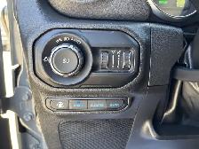 2021 Jeep Wrangler Unlimited Sahara 4xE 4dr 4x4 Automatic PHEV - Photo 22
