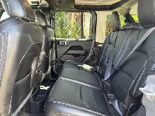 2021 Jeep Wrangler Unlimited Sahara 4xE 4dr 4x4 Automatic PHEV - Photo 36