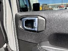 2021 Jeep Wrangler Unlimited Sahara 4xE 4dr 4x4 Automatic PHEV - Photo 44