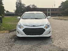 2014 Hyundai Sonata Hybrid 4dr Sedan - Photo 3