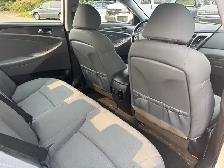 2014 Hyundai Sonata Hybrid 4dr Sedan - Photo 44