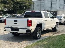 2017 Chevrolet Silverado 1500 Z71 4x4 Crew Cab 6.6 ft. box - Photo 10