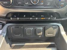 2017 Chevrolet Silverado 1500 Z71 4x4 Crew Cab 6.6 ft. box - Photo 27