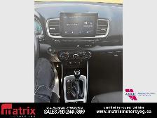 2025 Hyundai Venue SEL - Photo 14