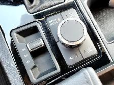 2025 Toyota Tundra SR5 TRADE-IN | TRD OFF ROAD PACKAGE | LONG... - Photo 21