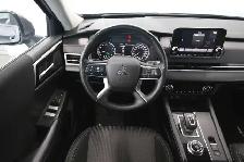 2024 Mitsubishi Outlander ES / AWD / 7 PASSAGERS - Photo 3