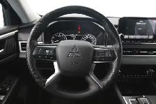2024 Mitsubishi Outlander ES / AWD / 7 PASSAGERS - Photo 17