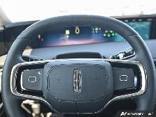 2026 Lincoln Nautilus Premiere - Photo 14